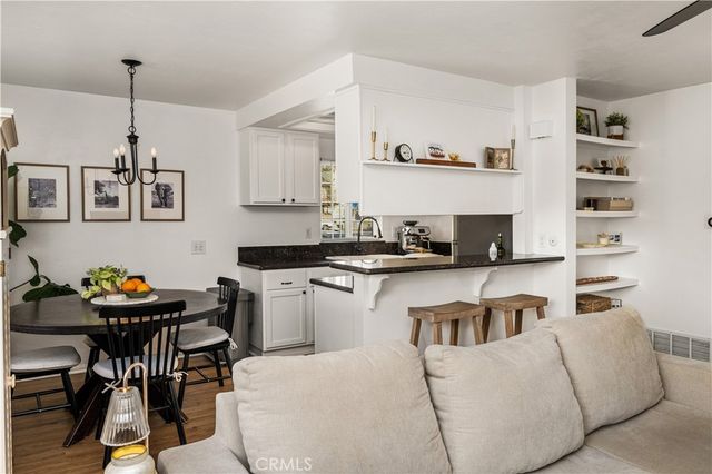 1403 E Sail Ave, Orange, CA 92865
