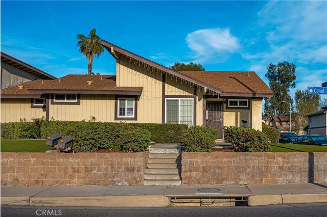 1403 E Sail Ave, Orange, CA 92865