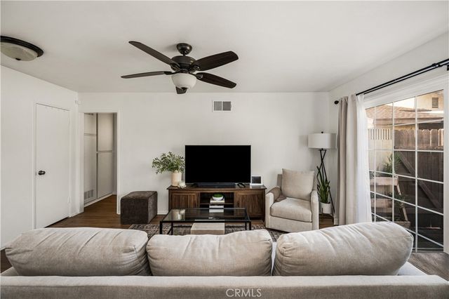 1403 E Sail Ave, Orange, CA 92865
