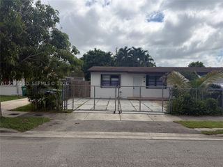 1047 SW 76th Ave 1045, Miami, FL 33144