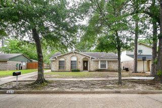 422 Skywood Drive, Houston, TX 77090