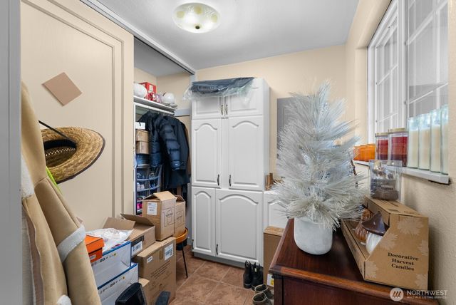 751 Hazzle Court, Coupeville, WA 98239