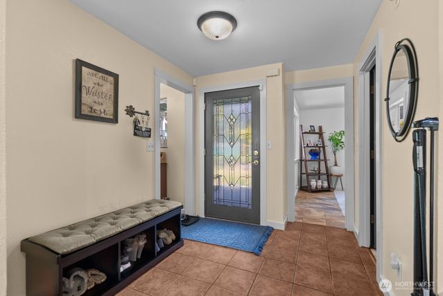 751 Hazzle Court, Coupeville, WA 98239