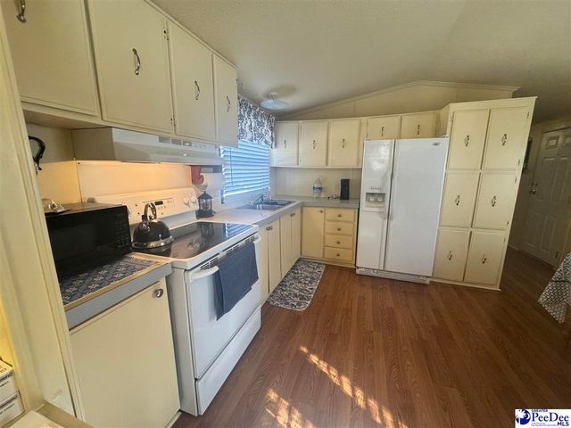 4341 Lake Swamp Road, Timmonsville, SC 29161