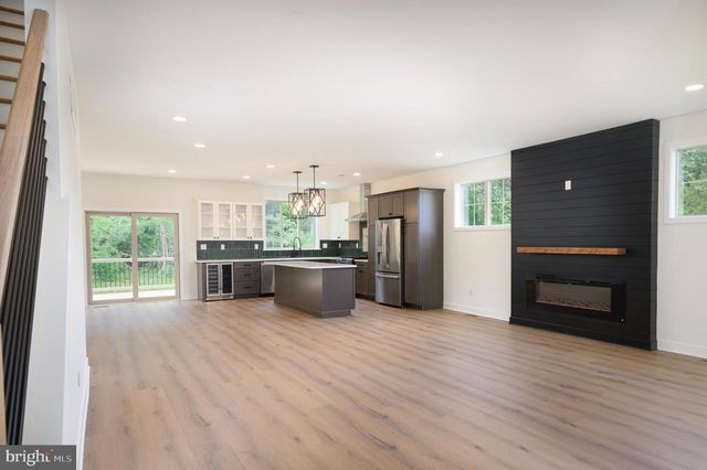 35 W COHAWKIN RD, Clarksboro, NJ 08020