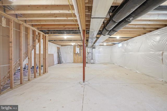 35 W COHAWKIN RD, Clarksboro, NJ 08020