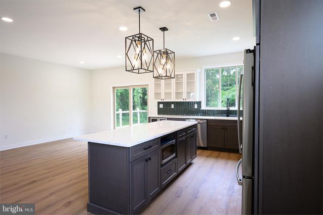 35 W COHAWKIN RD, Clarksboro, NJ 08020