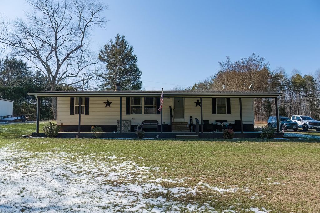 311 Dean Drive, Ten Mile, TN 37880