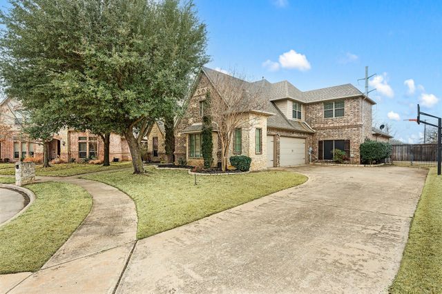 8205 Rio Bend Court, North Richland Hills, TX 76182