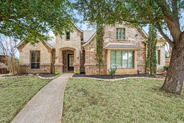 8205 Rio Bend Court, North Richland Hills, TX 76182