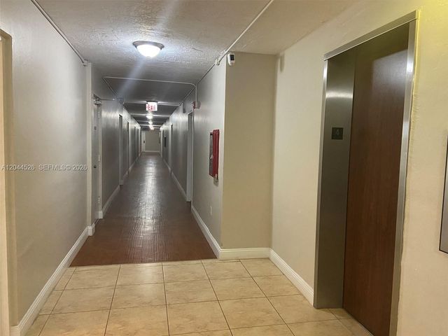 7300 NW 17th Street 210, Plantation, FL 33313