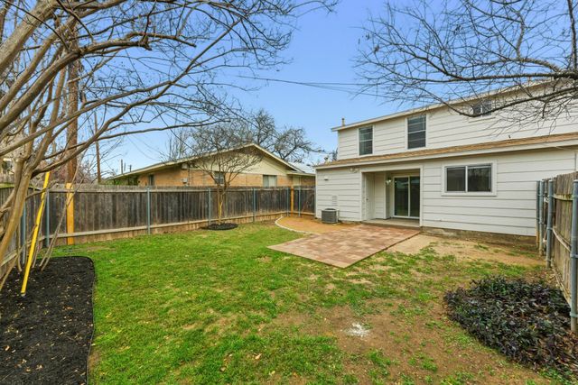 2711 Saint Edwards CIR, Austin, TX 78704