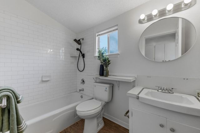 2711 Saint Edwards CIR, Austin, TX 78704