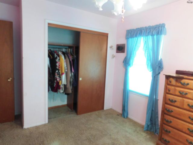 223 WALNUT DRIVE, Burkburnett, TX 76354