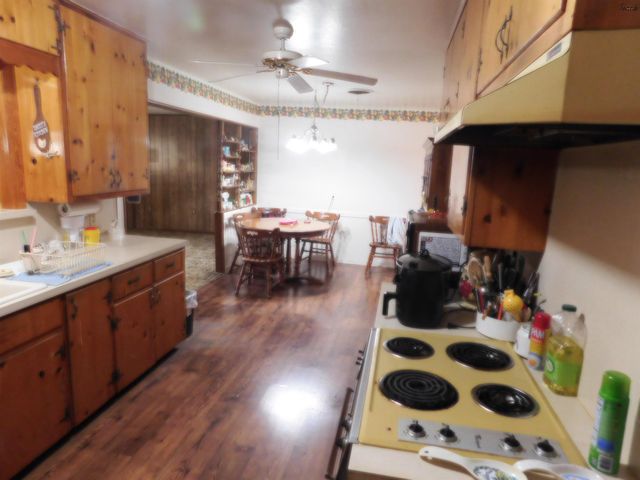 223 WALNUT DRIVE, Burkburnett, TX 76354