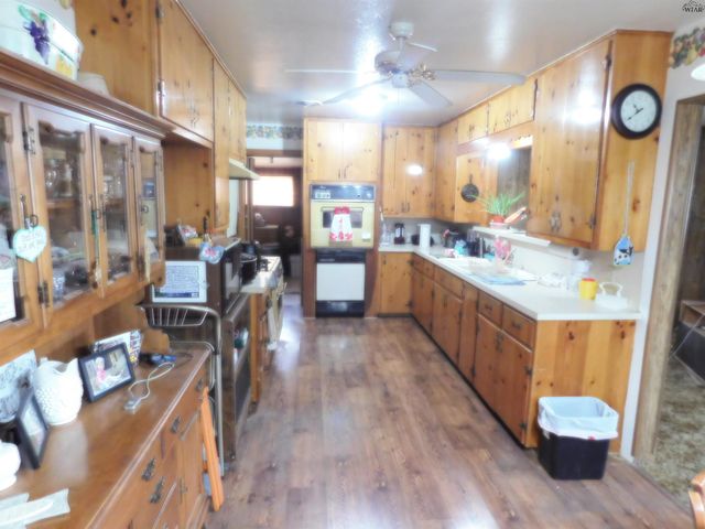 223 WALNUT DRIVE, Burkburnett, TX 76354