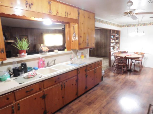 223 WALNUT DRIVE, Burkburnett, TX 76354