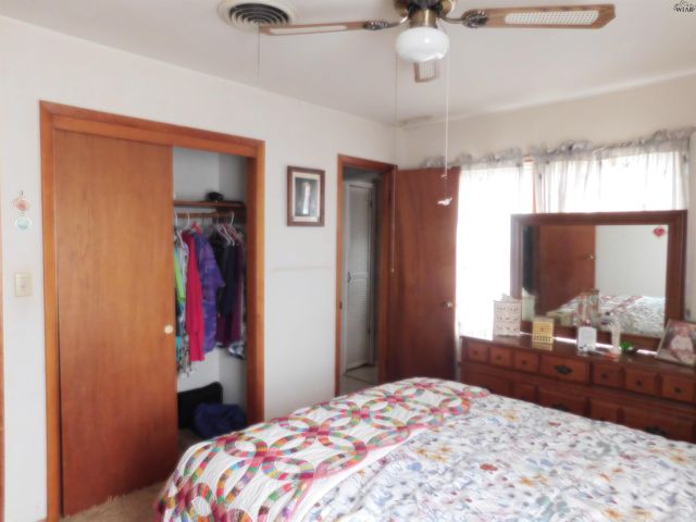 223 WALNUT DRIVE, Burkburnett, TX 76354