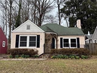 981 Cherokee Avenue, Atlanta, GA 30315