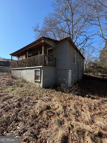 109 Barnesville Avenue, Barnesville, GA 30204