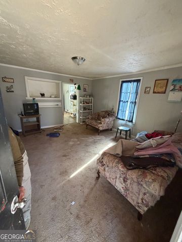 109 Barnesville Avenue, Barnesville, GA 30204