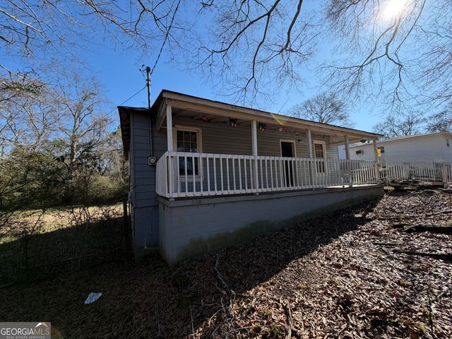 109 Barnesville Avenue, Barnesville, GA 30204