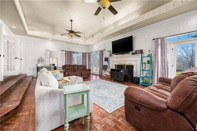 500 WYCLIFFE Way, Alexandria, LA 71303