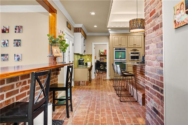 500 WYCLIFFE Way, Alexandria, LA 71303