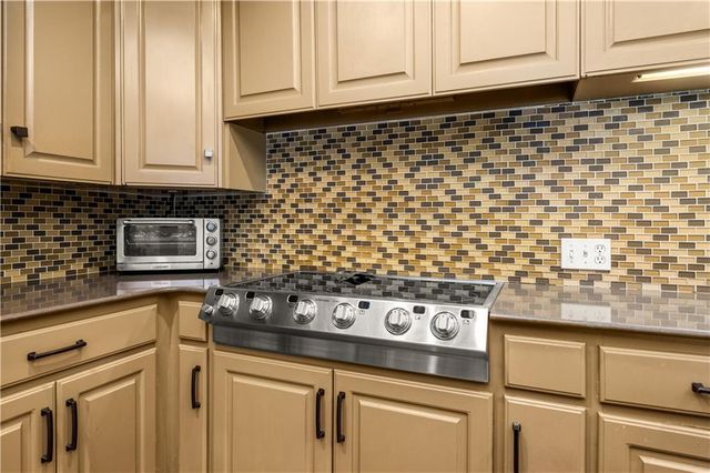 500 WYCLIFFE Way, Alexandria, LA 71303