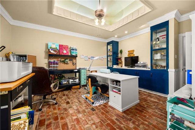 500 WYCLIFFE Way, Alexandria, LA 71303