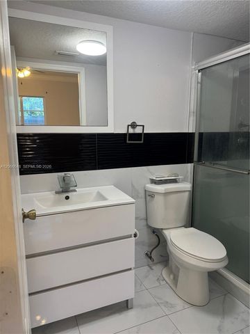 8380 NW 103rd Street 105G, Hialeah Gardens, FL 33016