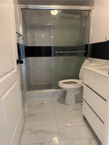 8380 NW 103rd Street 105G, Hialeah Gardens, FL 33016