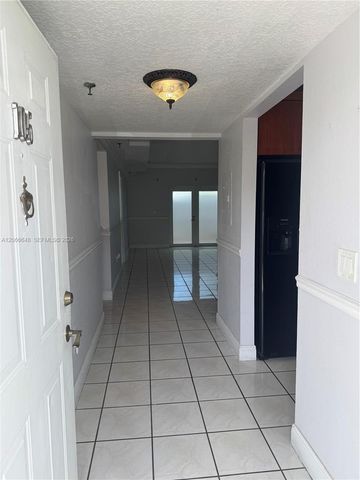 8380 NW 103rd Street 105G, Hialeah Gardens, FL 33016