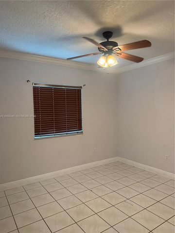 8380 NW 103rd Street 105G, Hialeah Gardens, FL 33016