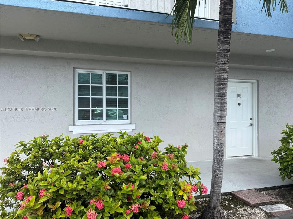 8380 NW 103rd Street 105G, Hialeah Gardens, FL 33016