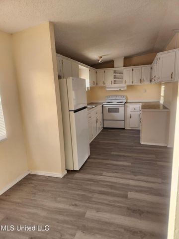 9267 Cuandet Road, 23, Gulfport, MS 39503