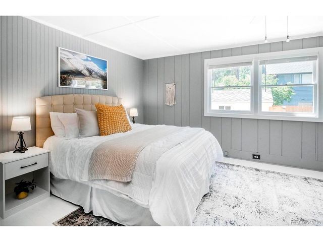 4805 S Blue Spruce Rd, Evergreen, CO 80439