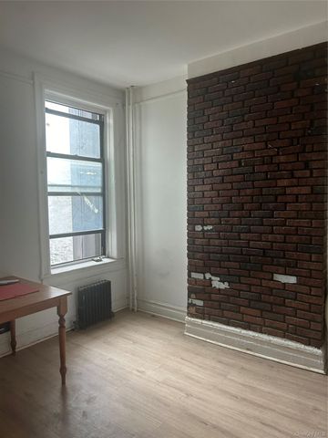 5907 4th Avenue, Brooklyn, NY 11220