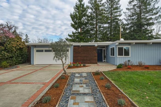 1135 Cedarwood Way, Redwood City, CA 94061