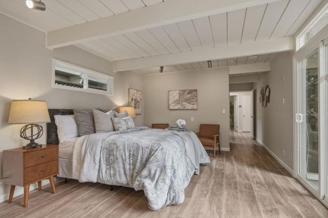 1135 Cedarwood Way, Redwood City, CA 94061