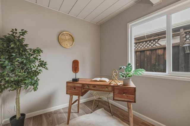 1135 Cedarwood Way, Redwood City, CA 94061