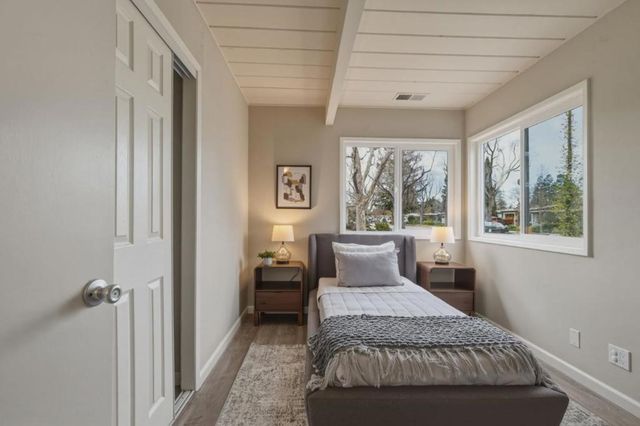 1135 Cedarwood Way, Redwood City, CA 94061