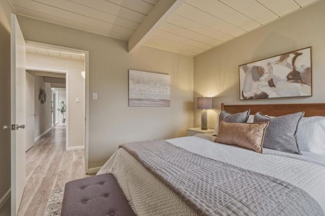 1135 Cedarwood Way, Redwood City, CA 94061