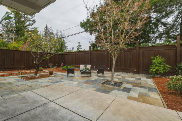 1135 Cedarwood Way, Redwood City, CA 94061