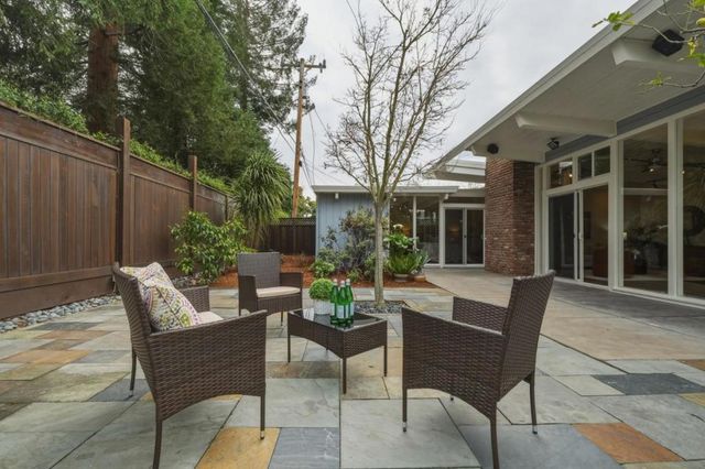 1135 Cedarwood Way, Redwood City, CA 94061