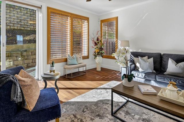 209 Bay Ridge Dr, Daly City, CA 94014