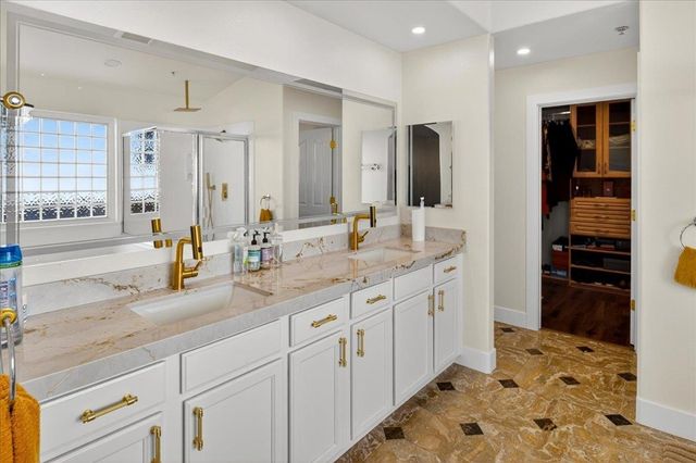 209 Bay Ridge Dr, Daly City, CA 94014