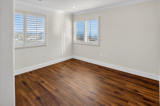 209 Bay Ridge Dr, Daly City, CA 94014