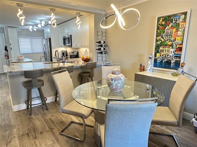 106 1ST STREET E 115, St Petersburg, FL 33715