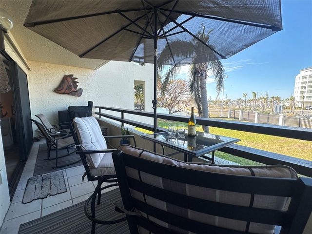 106 1ST STREET E 115, St Petersburg, FL 33715